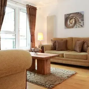  Apartment The Park - Holyrood Road With Free Parking